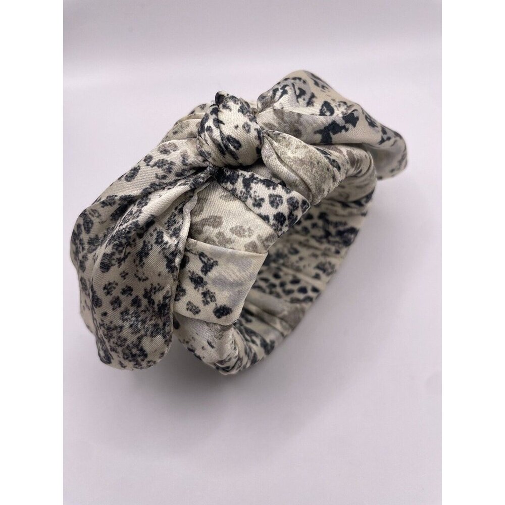 Hinged Cuff Scarf Snake Skin Black White Pattern Silk Bracelet Chicos New in Box